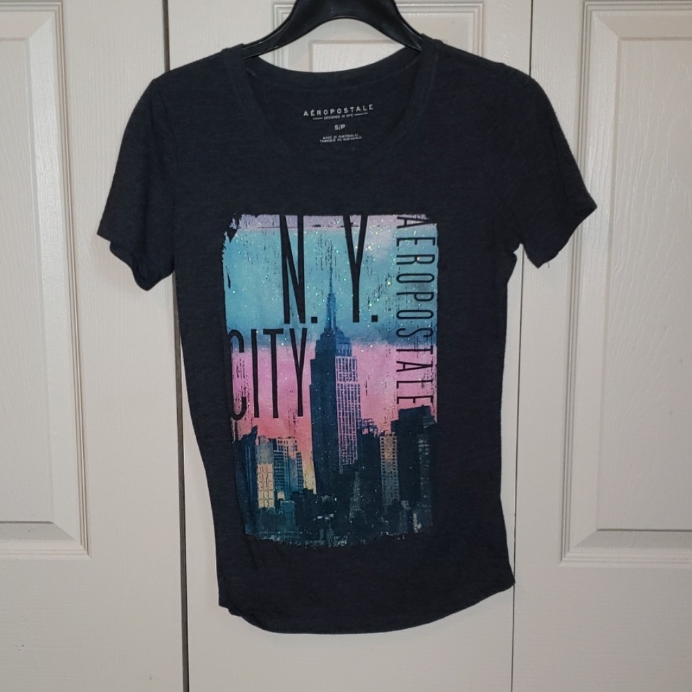 Aeropostale tee!
